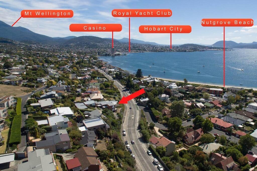 Вілла The Tassie - Luxury With Panoramic Water Views Гобарт Екстер'єр фото